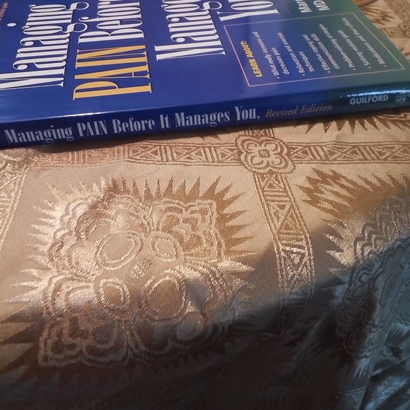 Bundle 4/$15  Managing Pain before it Manages You by Margaret A Caudill, MD, PHD - Picture 2 of 3